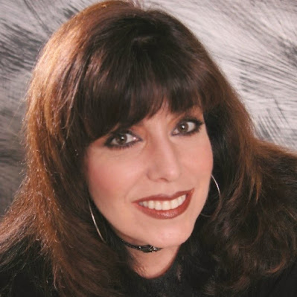Meet your Posher, Gina
